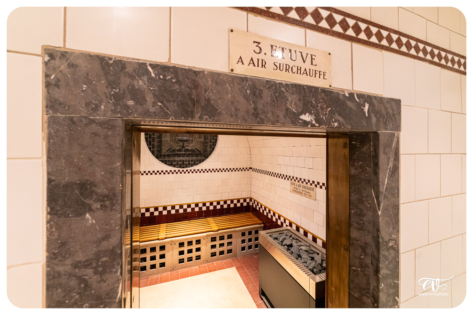 LES(NOUVEAUX) BAINS MUNICIPAUX DE STRASBOURG