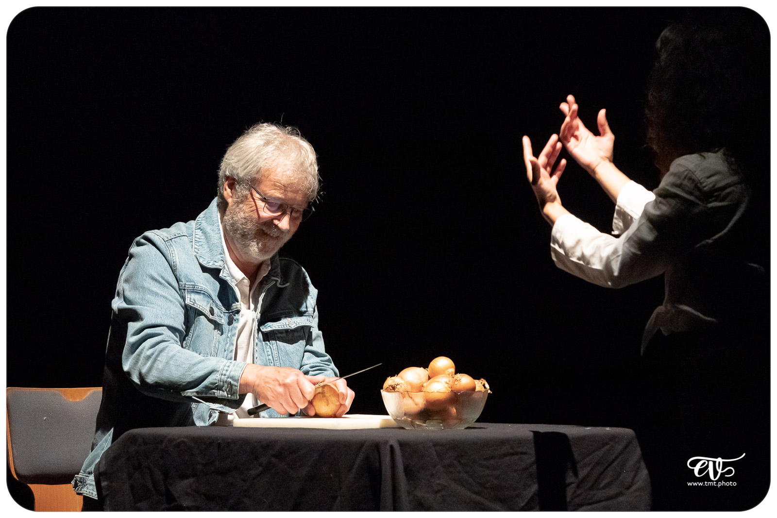 COSMOS (CIE LA MAIN DE L'HOMME)