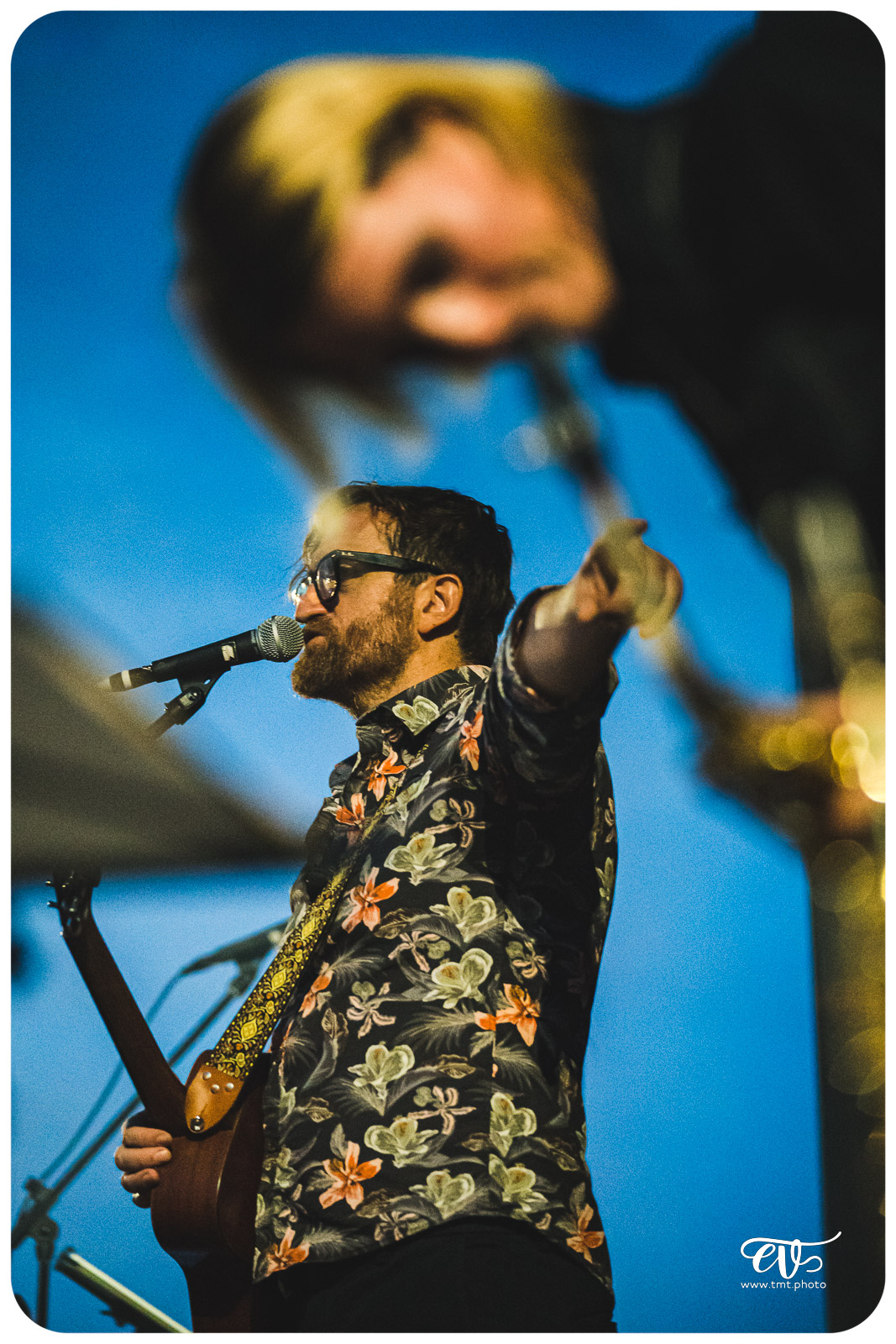 IL SUFFIRA... D'UNE SCENE