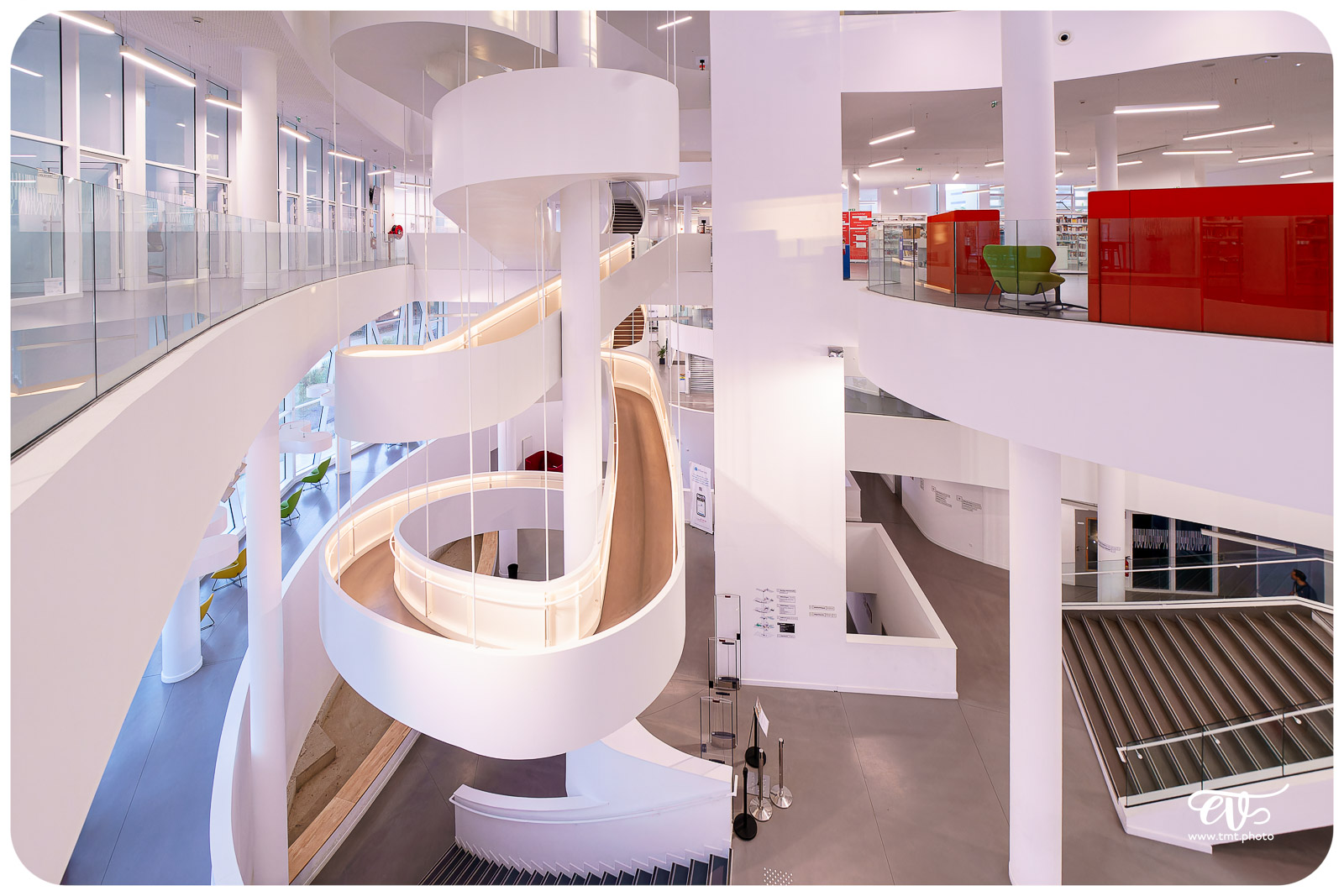 TWAPERO #32 AU STUDIUM