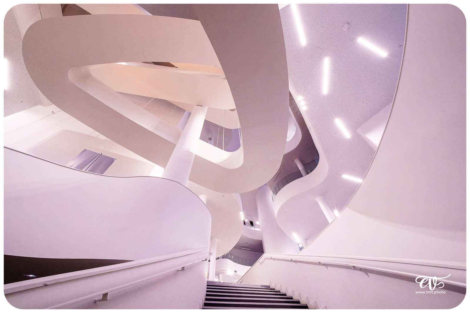 TWAPERO #32 AU STUDIUM