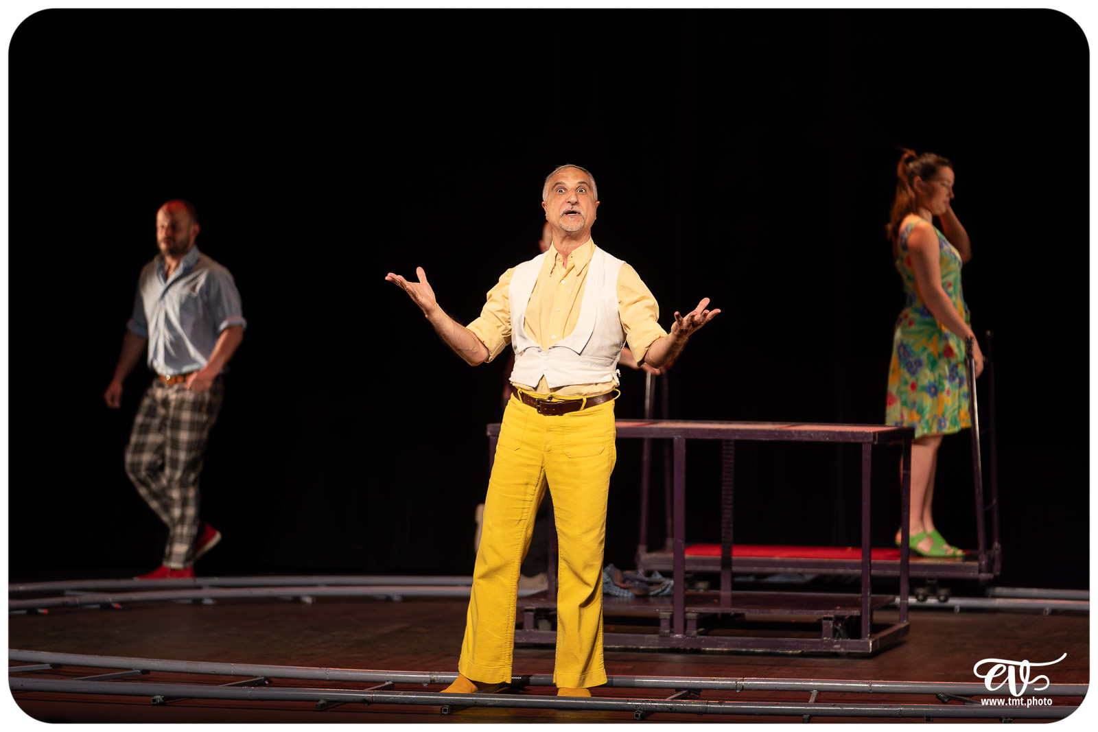 ANGÈLE (CARTOUN SARDINES THEATRE)