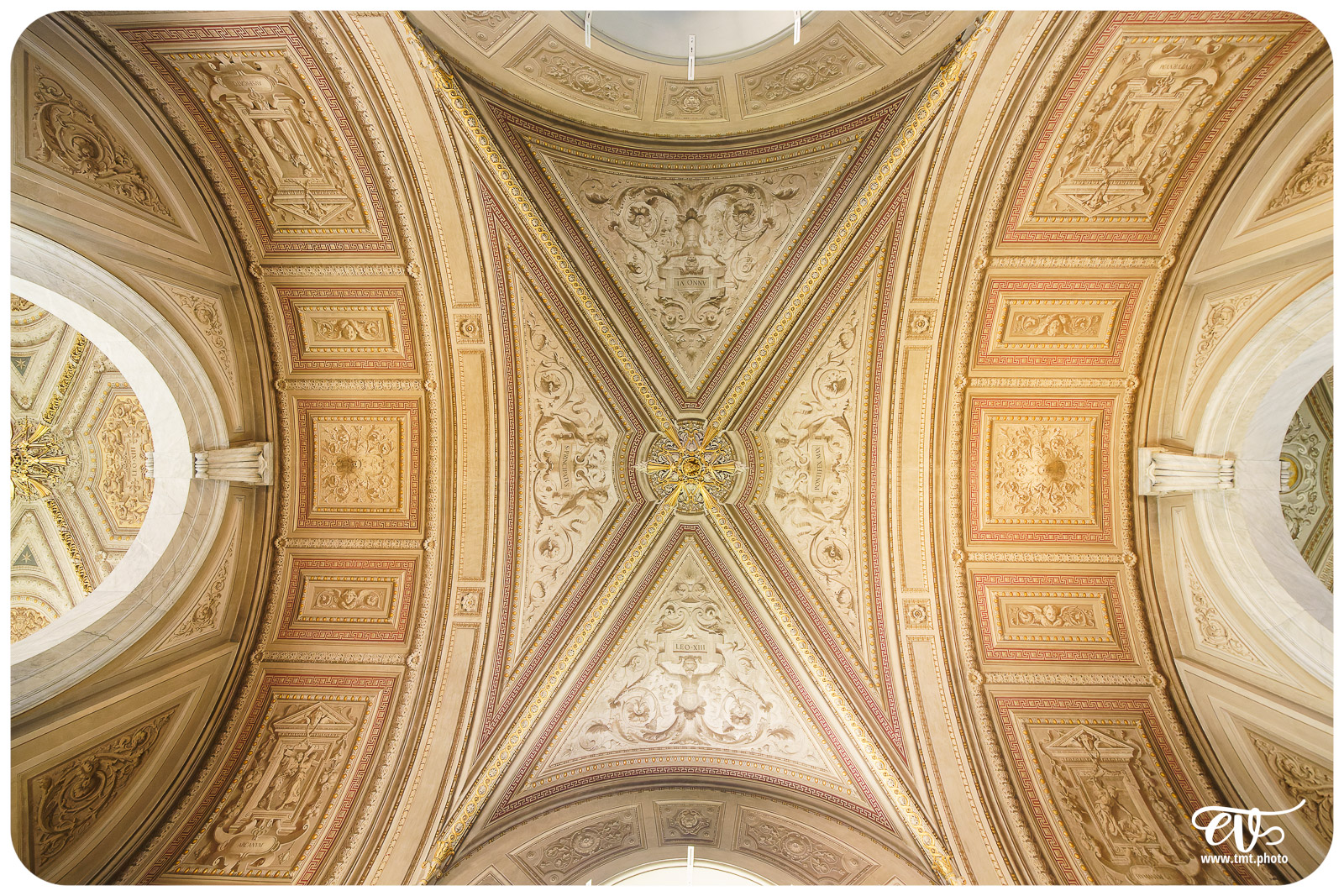 ROME - LA VILLE ETERNELLE