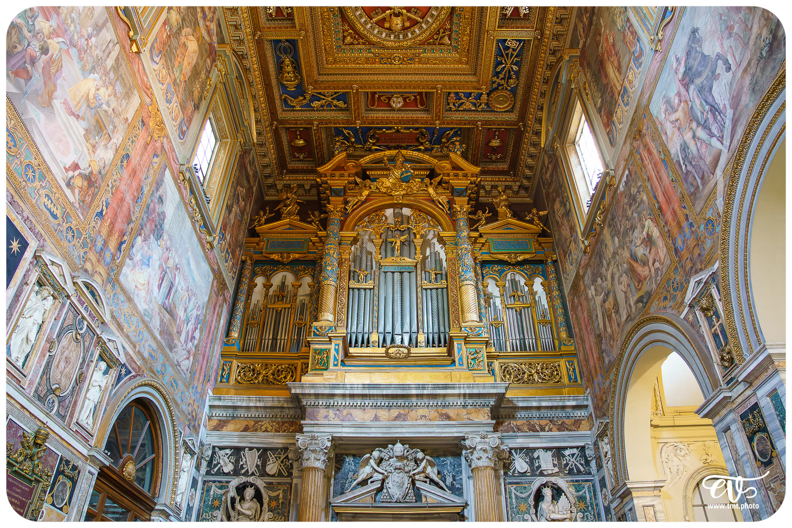 ROME - LA VILLE ETERNELLE