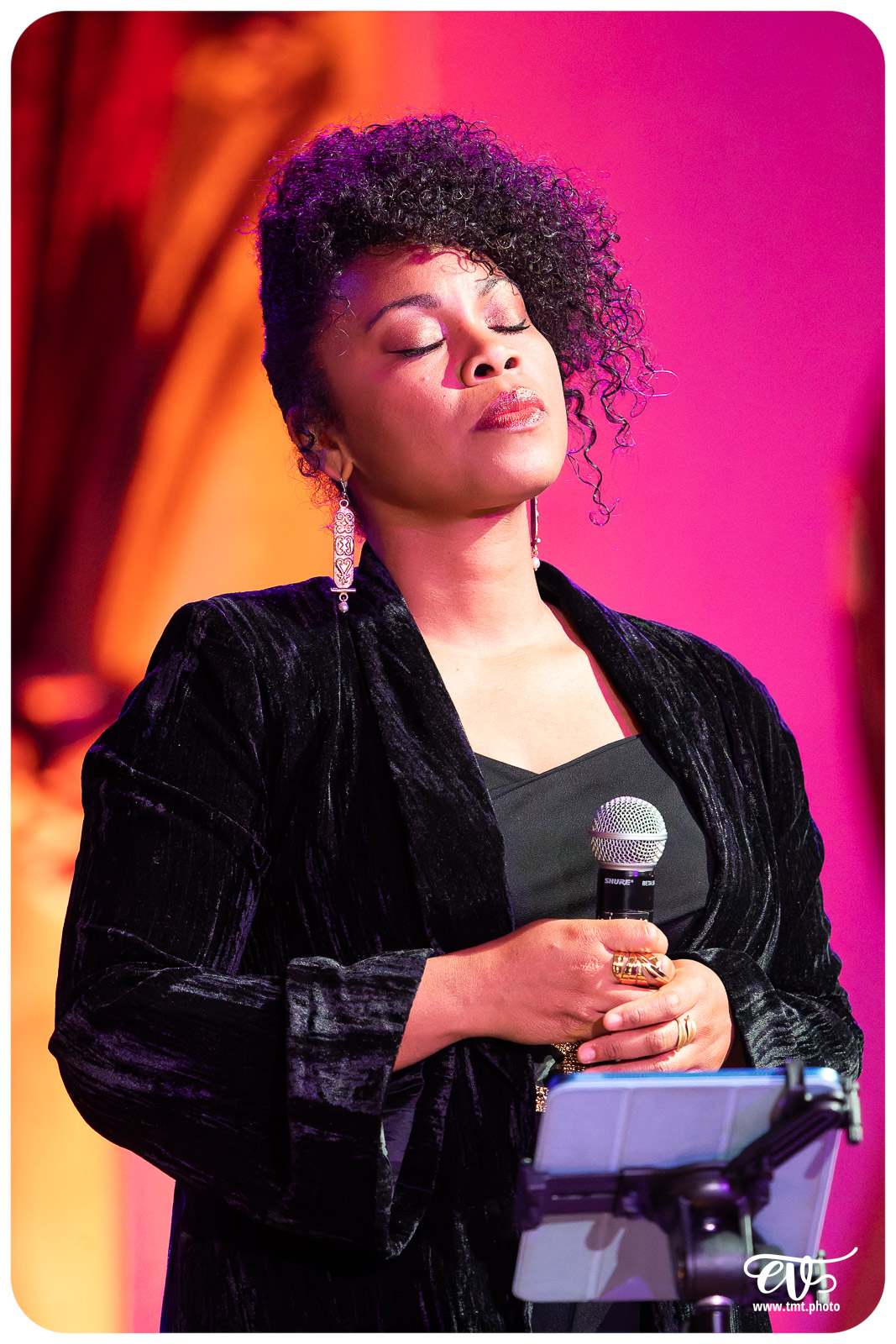 SÉLIA SETODZO & GRÉGORY OTT : NINA SIMONE L'ECORCHEE VIVE