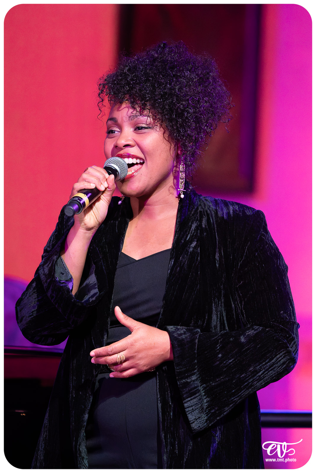 SÉLIA SETODZO & GRÉGORY OTT : NINA SIMONE L'ECORCHEE VIVE