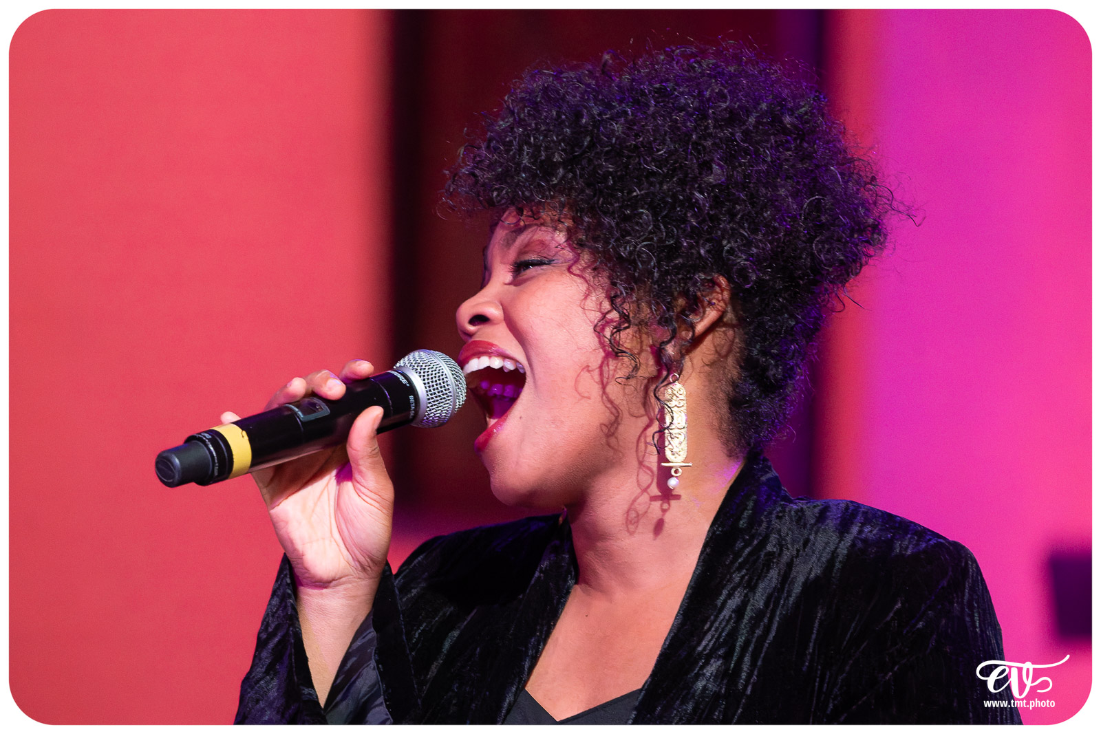 SÉLIA SETODZO & GRÉGORY OTT : NINA SIMONE L'ECORCHEE VIVE