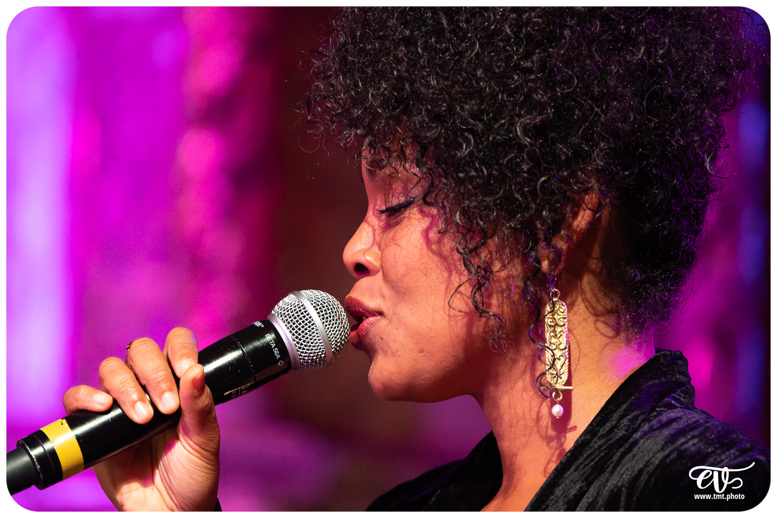 SÉLIA SETODZO & GRÉGORY OTT : NINA SIMONE L'ECORCHEE VIVE