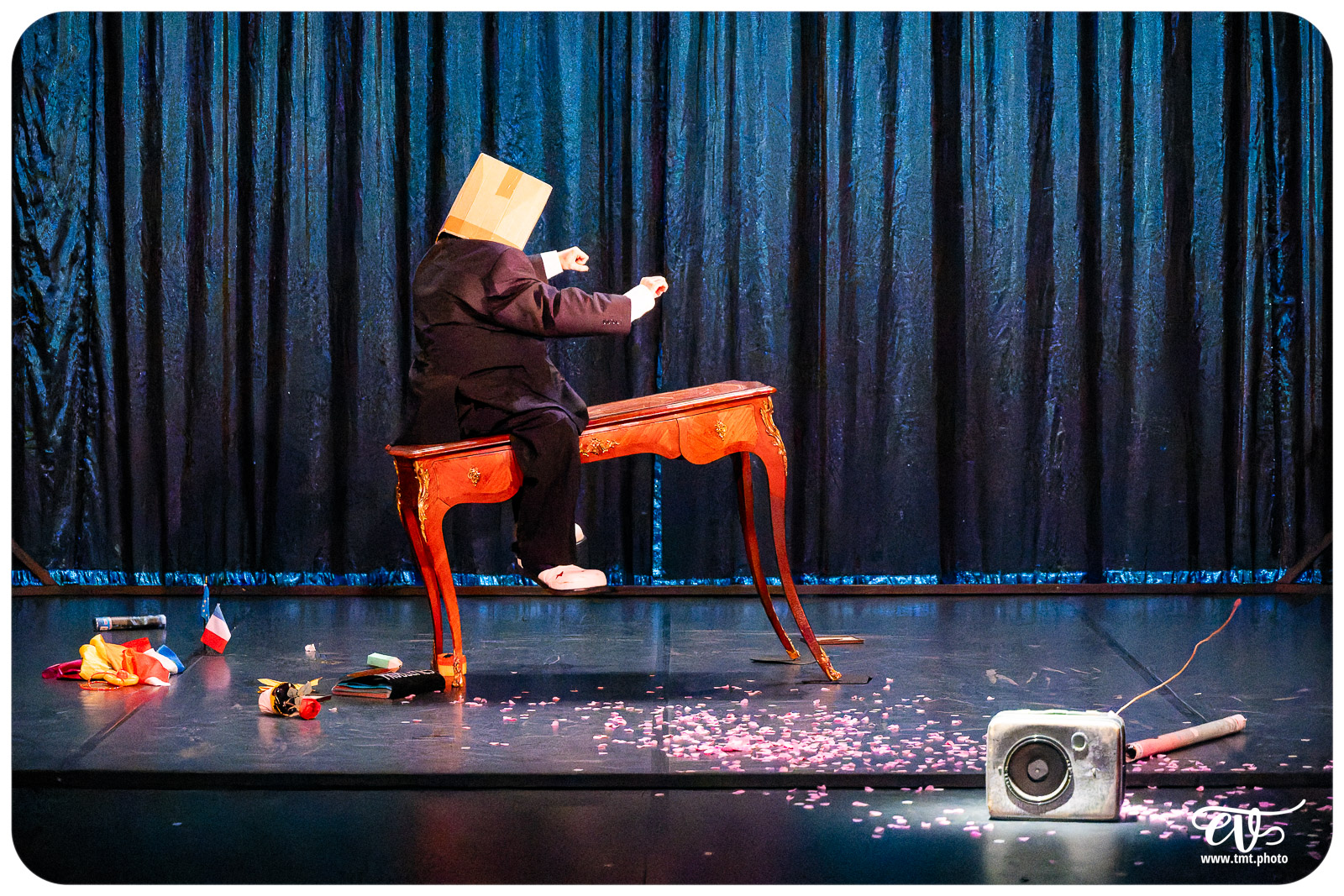 SARKHOLLANDE (COMEDIE IDENTIFAIRE) - CIE LES ANIMAUX EN PARADIS